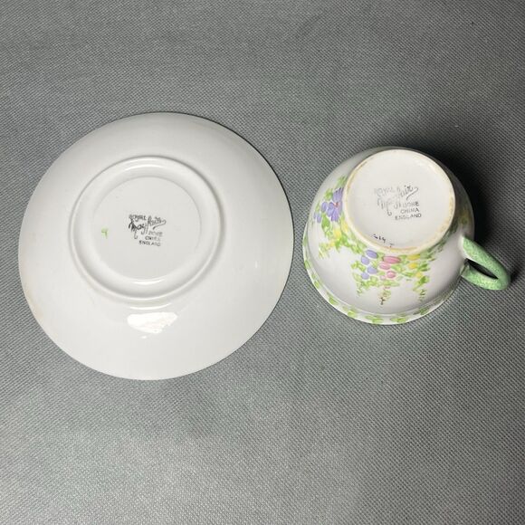 Royal Standard Mayfair Footed Teacup & Saucer Floral Bone China - Picture 10 of 13